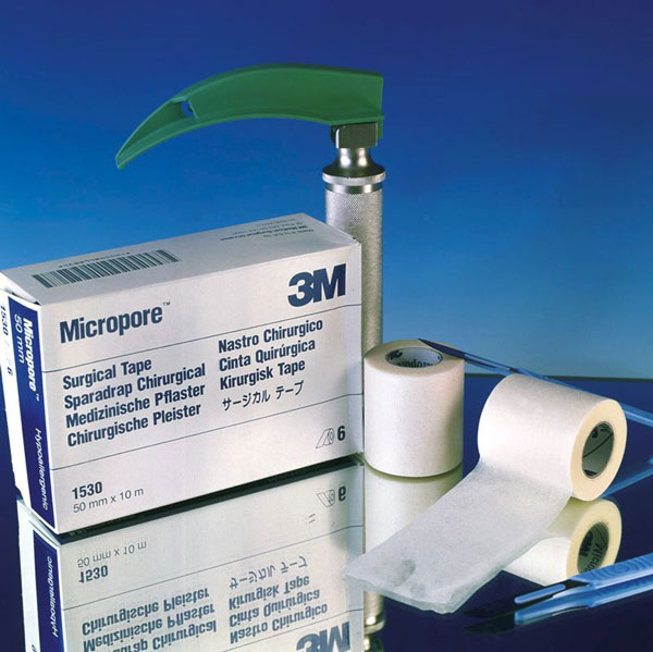 Micropore, hypoalergenní, papírová fixační náplast, 5 cm x 9,1 m, 1 ks
