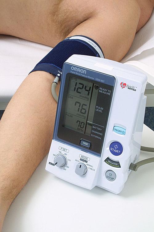 OMRON 907, ambulantní digitální tlakoměr, manžeta pro dospělé
