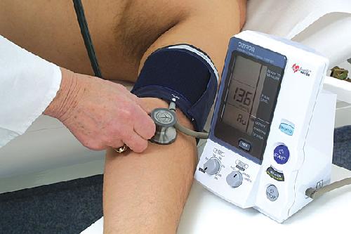 OMRON 907, ambulantní digitální tlakoměr, manžeta pro dospělé
